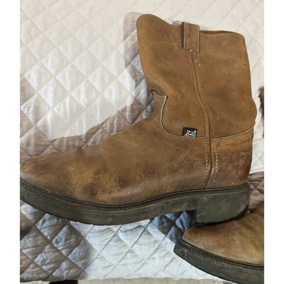 Justin 4760 Men's Brown Round Toe Leather Mid Calf Work Boots
Size 11 - Picture 3 of 10
